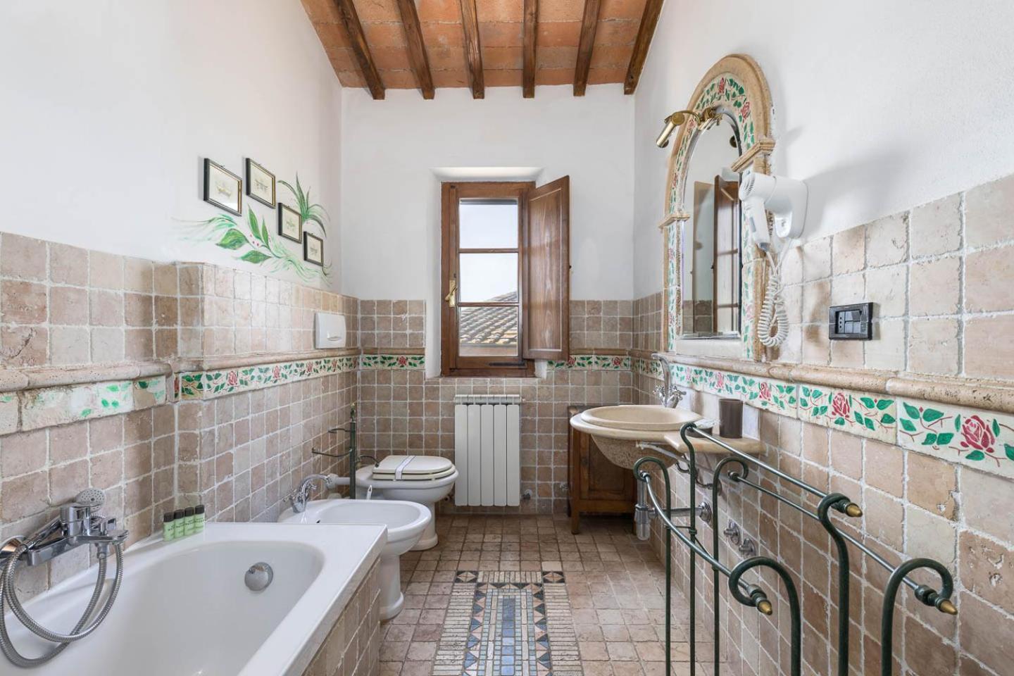 Relais Antico Borgo San Lorenzo Poggibonsi Exterior foto